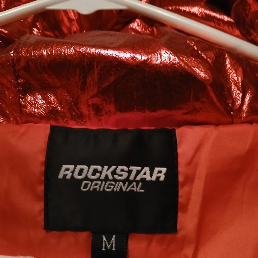 Rockstar White and Red Puffer Jacket - Picture 6 of 7